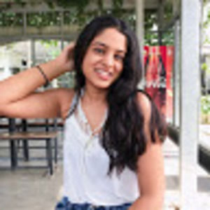 Meet your Posher, Aastha